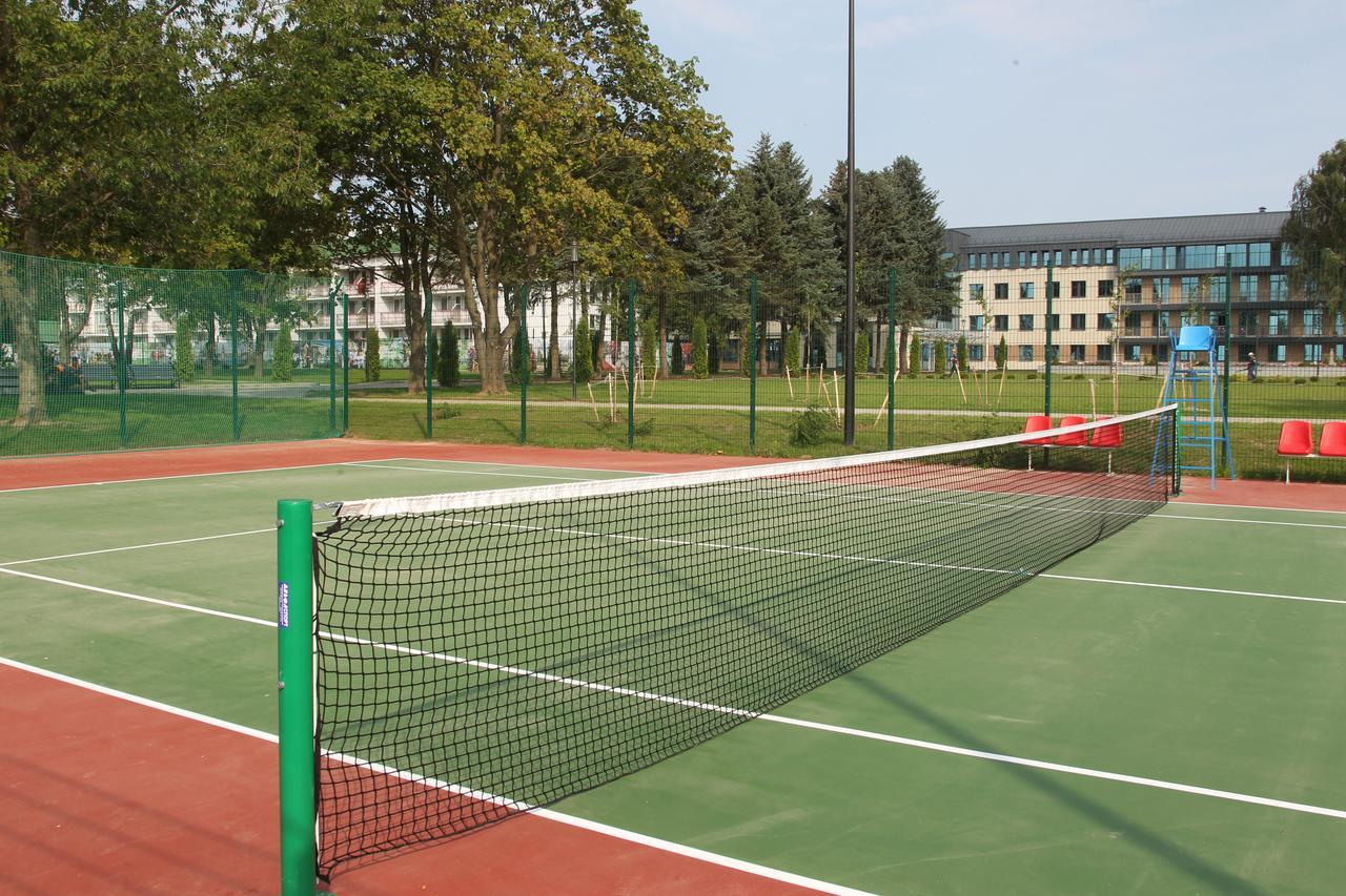 Berezka Health Resort & Spa Солигорск Екстериор снимка